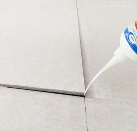 龙胜瓷砖空鼓维修公司分享卫生间瓷砖脱落的原因可能有以下几点